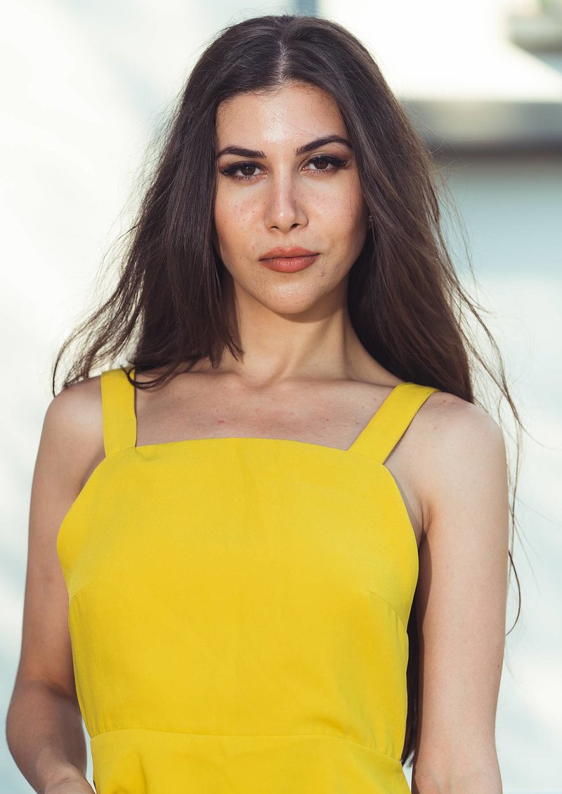 Катя, 19